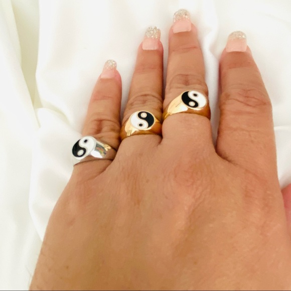 Adjustable Yin & Yang Ring - Picture 6 of 9